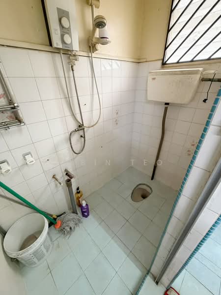 2-storey Terraced House for Sale in Taman Sungai Mas (Kulai) - Robin Teo - Bathroom - PropertyGuru.com.my