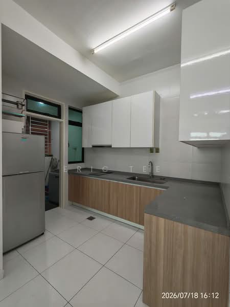 Service Residence for Rent at Sky Oasis Residence (Pangsapuri Oasis 1) - Eric Tee - Kitchen - PropertyGuru.com.my