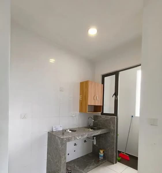 Servis Apartment untuk Disewa di Kenwingston Platz - Vince Lim - Kitchen - PropertyGuru.com.my
