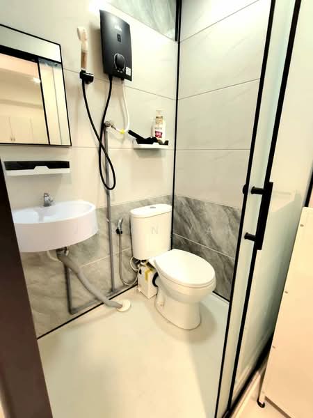 Servis Apartment untuk Disewa di Astetica Residences - Jason Yap - Bathroom - PropertyGuru.com.my
