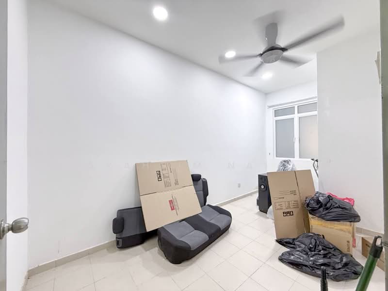2-storey Terraced House for Sale in TTDI Grove (Kajang) - Syahrim Naim - Living Room - PropertyGuru.com.my