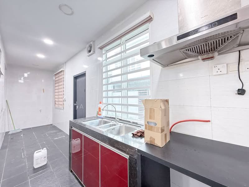 2-storey Terraced House for Sale in TTDI Grove (Kajang) - Syahrim Naim - Kitchen - PropertyGuru.com.my
