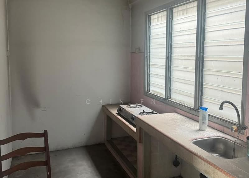 Rumah Flat untuk Dijual di Rumah Pangsa Batu Berendam - CHIN FN - Kitchen - PropertyGuru.com.my