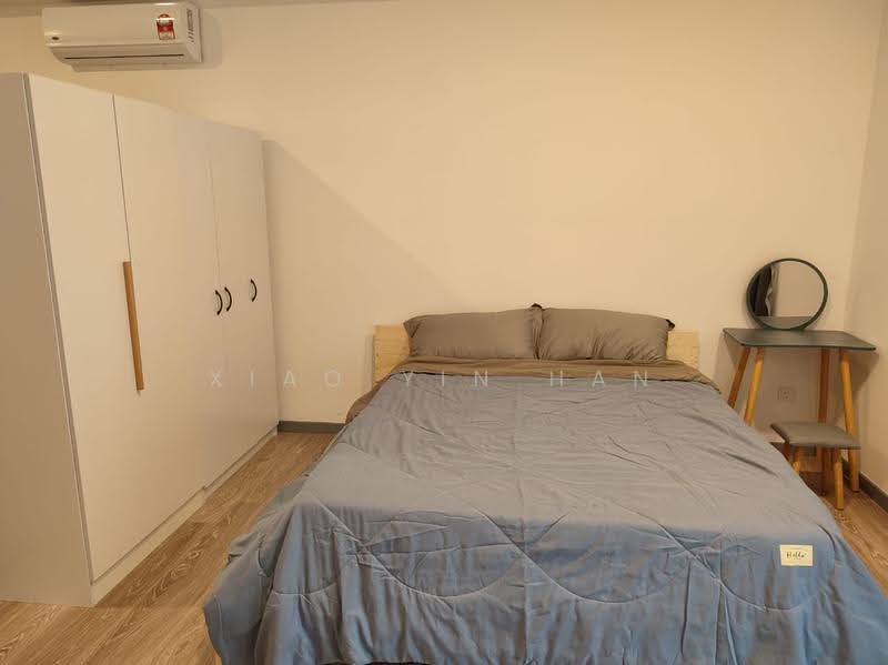 Kediaman Servis untuk Dijual di Southlink - Xiao Yin Han - Bedroom - PropertyGuru.com.my