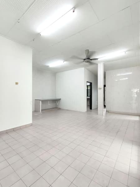 Semi-Detached House for Sale in Taman Sentosa (Johor Bahru) - Calvin Lee - PropertyGuru.com.my