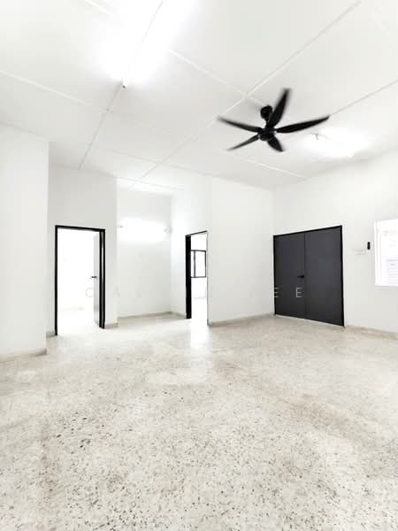 Semi-Detached House for Sale in Taman Sentosa (Johor Bahru) - Calvin Lee - PropertyGuru.com.my