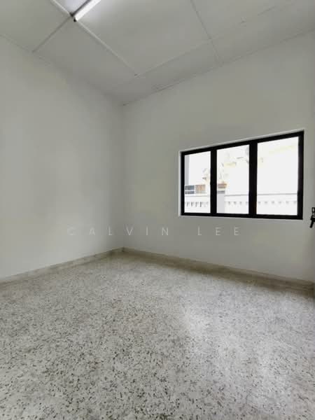 Semi-Detached House for Sale in Taman Sentosa (Johor Bahru) - Calvin Lee - PropertyGuru.com.my