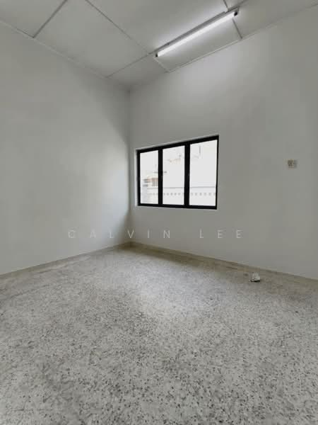 Semi-Detached House for Sale in Taman Sentosa (Johor Bahru) - Calvin Lee - PropertyGuru.com.my