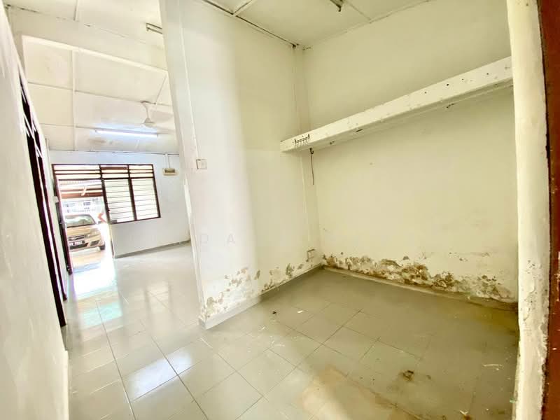1-storey Terraced House for Sale in Rumah Murah Batu 15 (Kajang) - Firdaus Dauz - PropertyGuru.com.my