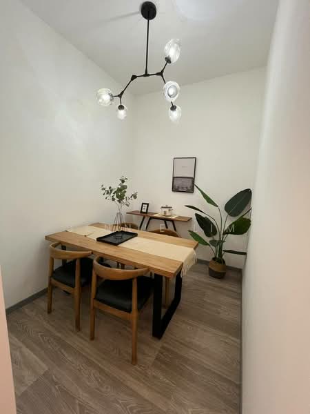 Servis Apartment untuk Disewa di Southlink - Jennie Lim - Dining Room - PropertyGuru.com.my