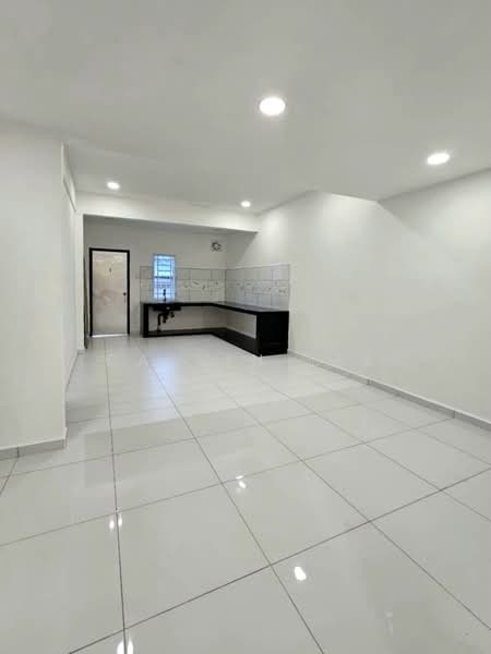 Rumah Teres 1 Tingkat untuk Dijual di Taman Ungku Tun Aminah (Skudai) - Calvin Lee - PropertyGuru.com.my