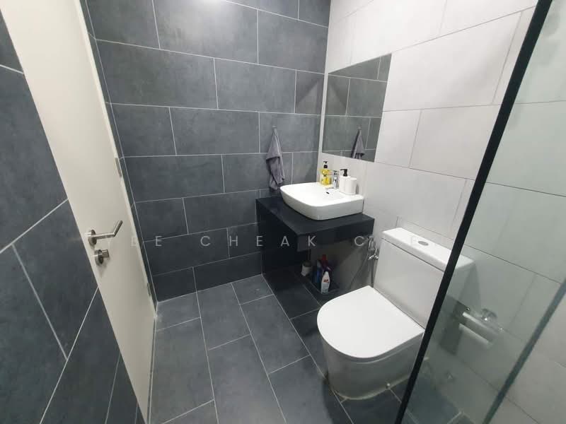 Servis Apartment untuk Disewa di Paisley @ Tropicana Metropark - Yee Cheak Chen - Bathroom - PropertyGuru.com.my