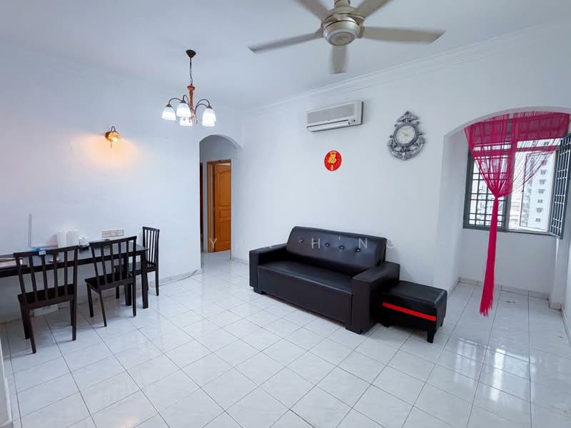 Pangsapuri untuk Dijual di Villa Kejora - Bryan H'ng - Living Room - PropertyGuru.com.my
