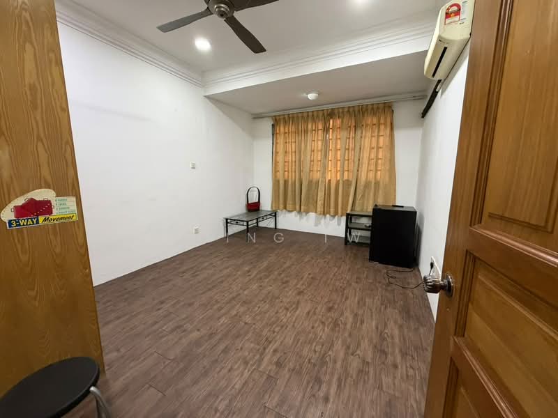 Rumah Teres 2.5 Tingkat untuk Dijual di Petaling Jaya (Selangor) - Kiing TW - Interior - PropertyGuru.com.my