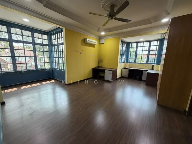 Rumah Teres 2.5 Tingkat untuk Dijual di Petaling Jaya (Selangor) - Kiing TW - Study - PropertyGuru.com.my