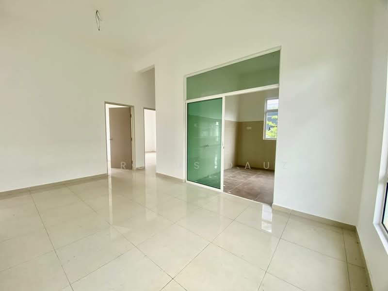 Bungalow for Sale in Senawang (Negeri Sembilan) - Firdaus Dauz - PropertyGuru.com.my