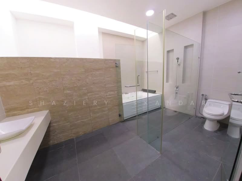 Vila Berkembar untuk Dijual di Taman Melawati (Ulu Kelang) - Shaziery Iskandar - Bathroom - PropertyGuru.com.my