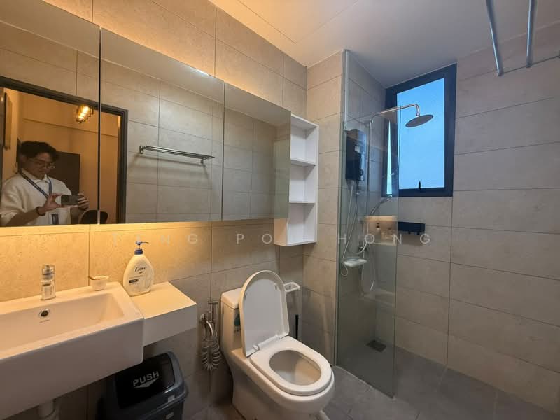 Servis Apartment untuk Disewa di Aera Residence - Teng Poh Hong - Bathroom - PropertyGuru.com.my