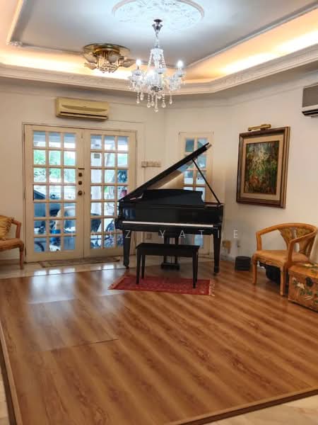 Rumah Banglo untuk Dijual di Seksyen 6 (Shah Alam) - Faiz Yatie - PropertyGuru.com.my