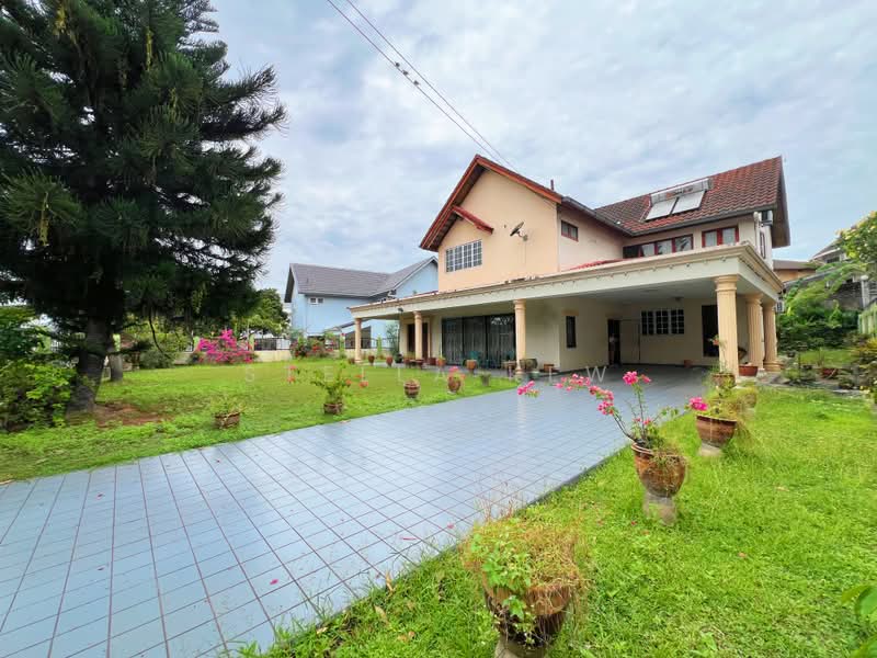 Rumah Banglo untuk Dijual di Taman Tun Dr Ismail (Kuala Lumpur) - Stella Kew - Exterior - PropertyGuru.com.my