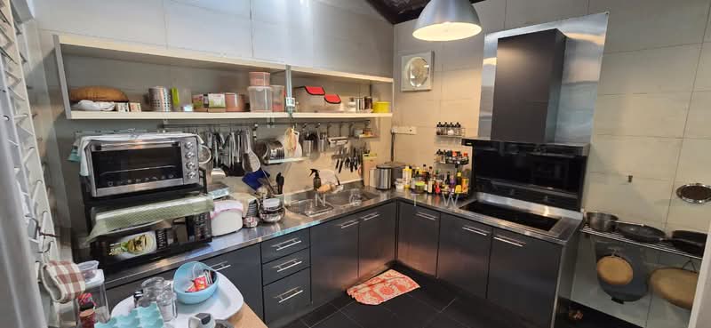 Rumah Teres 2-Tingkat untuk Dijual di Bandar Sri Damansara (Selangor) - Kiing TW - Kitchen - PropertyGuru.com.my