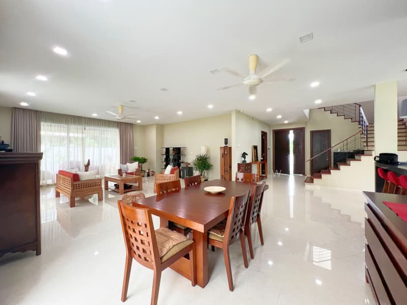 Rumah Banglo untuk Dijual di Taman Tun Dr Ismail (Kuala Lumpur) - Stella Kew - Living Room - PropertyGuru.com.my