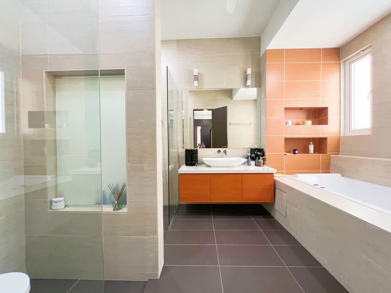 Rumah Banglo untuk Dijual di Taman Tun Dr Ismail (Kuala Lumpur) - Stella Kew - Bathroom - PropertyGuru.com.my
