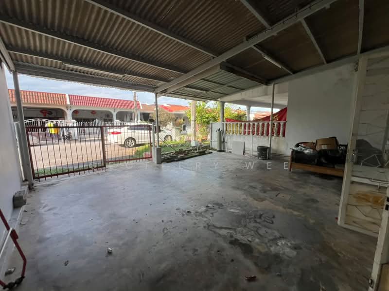 Rumah Teres 1 Tingkat untuk Disewa di Taman Malim Jaya (Bachang) - Geoffery Wee - Exterior - PropertyGuru.com.my