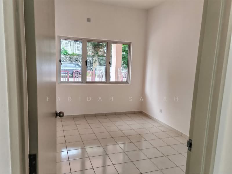 1-storey Terraced House for Sale in Taman Bukit Mewah (Kajang) - Faridah Samah - Interior - PropertyGuru.com.my