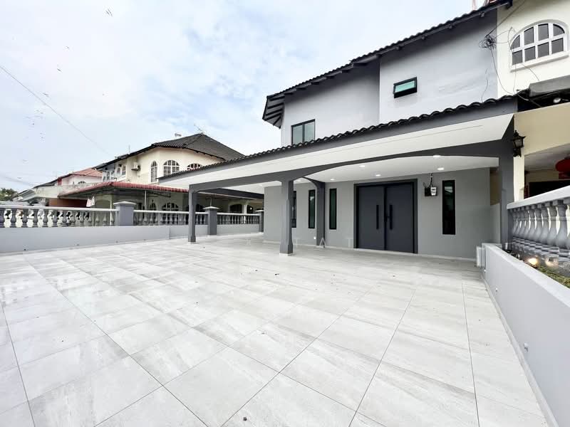 Rumah Berkembar untuk Dijual di Taman Sri Skudai (Skudai) - Yik Tat - PropertyGuru.com.my