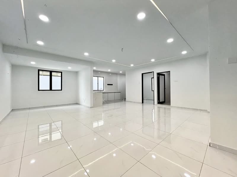 Rumah Berkembar untuk Dijual di Taman Sri Skudai (Skudai) - Yik Tat - PropertyGuru.com.my