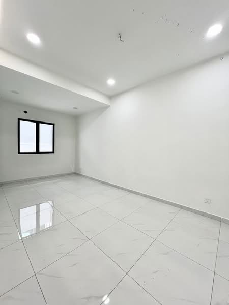 Rumah Berkembar untuk Dijual di Taman Sri Skudai (Skudai) - Yik Tat - PropertyGuru.com.my