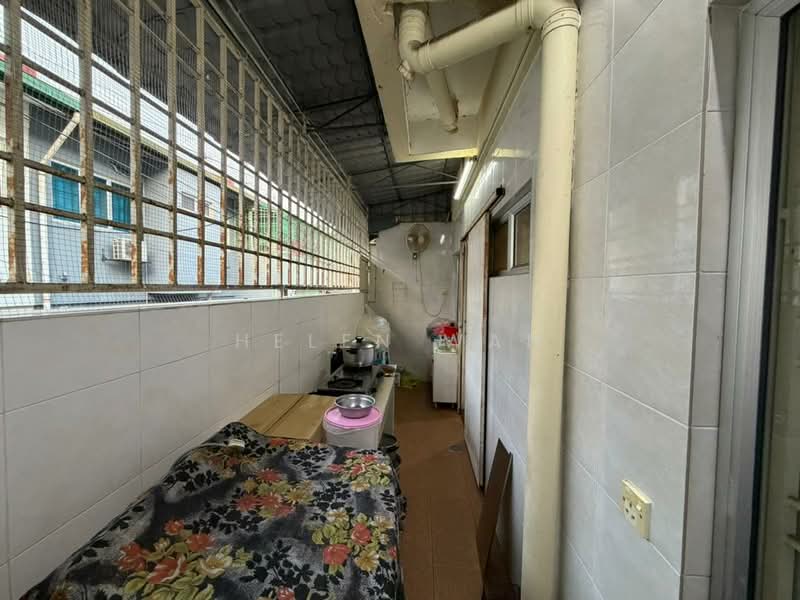 2-storey Terraced House for Sale in Taman Juara Jaya (Balakong) - Helen Wan - Kitchen - PropertyGuru.com.my