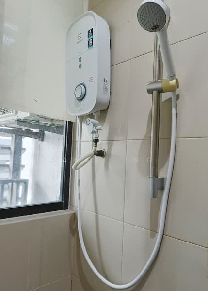 Servis Apartment untuk Dijual di Liberty Tower @ i-City - Jaimie Ng - Bathroom - PropertyGuru.com.my