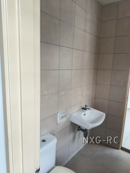 Rumah Teres 3 Tingkat untuk Dijual di Bandar Botanic (Klang) - Raymond Cheng - Bathroom - PropertyGuru.com.my