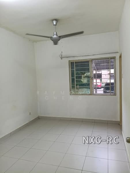 Pangsapuri untuk Disewa di Pangsapuri Akasia (Bandar Botanic) - Raymond Cheng - Interior - PropertyGuru.com.my