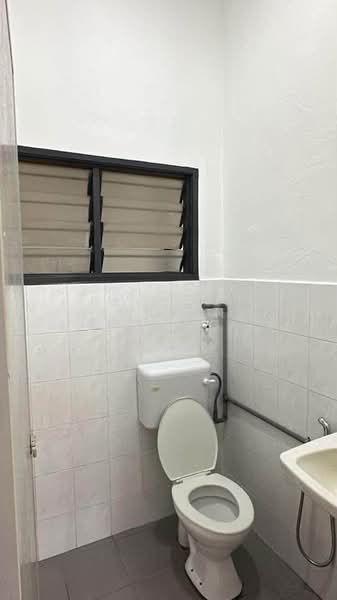 Rumah Teres 1 Tingkat untuk Dijual di Ipoh (Perak) - Kelvin Chong - Bathroom - PropertyGuru.com.my
