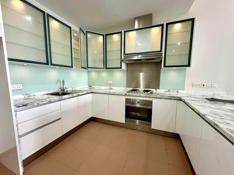 Servis Apartment untuk Disewa di Straits Quay (The Suites at Waterside) - Gan Chun Kai - Kitchen - PropertyGuru.com.my