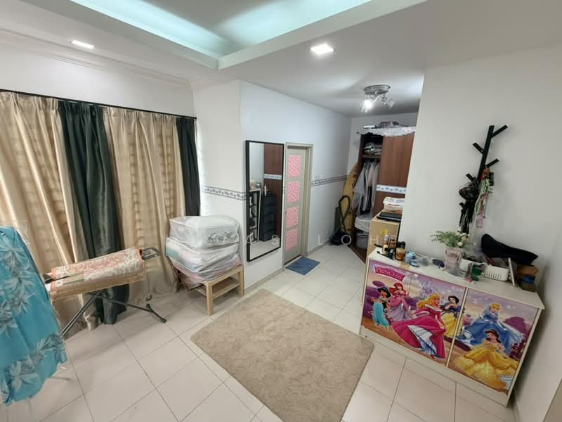 2-storey Terraced House for Sale in Bandar Seri Coalfields (Sungai Buloh) - Lucas Loh - Interior - PropertyGuru.com.my