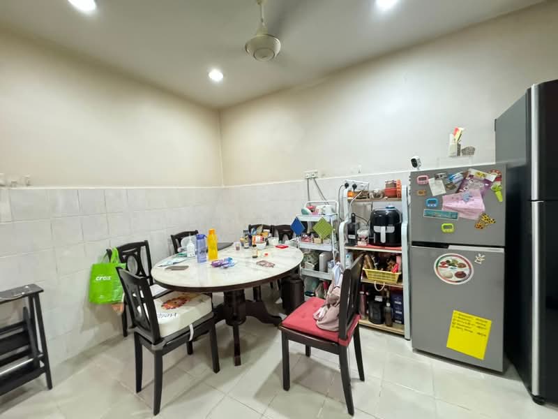 2-storey Terraced House for Sale in Kota Emerald (Rawang) - Elwin Mah - Kitchen - PropertyGuru.com.my