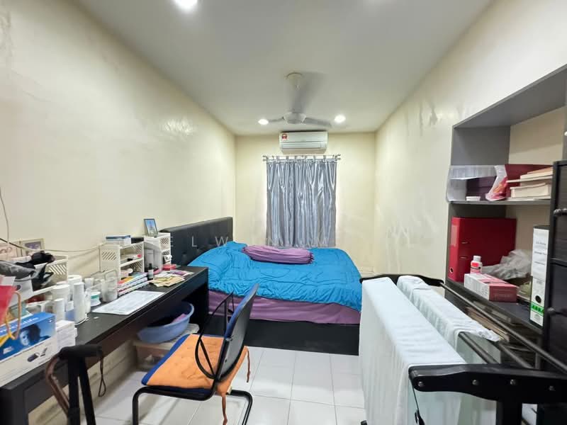 2-storey Terraced House for Sale in Kota Emerald (Rawang) - Elwin Mah - Bedroom - PropertyGuru.com.my