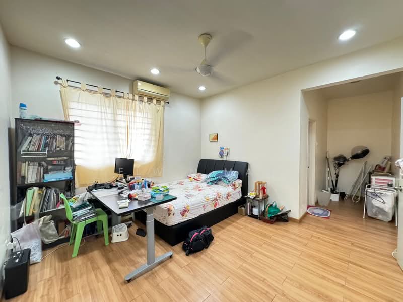 2-storey Terraced House for Sale in Kota Emerald (Rawang) - Elwin Mah - Bedroom - PropertyGuru.com.my