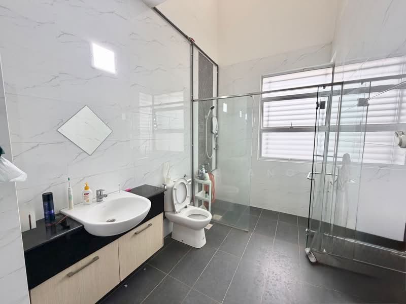 2-storey Terraced House for Sale in Taman Molek (Johor Bahru) - Wallace Ang - PropertyGuru.com.my