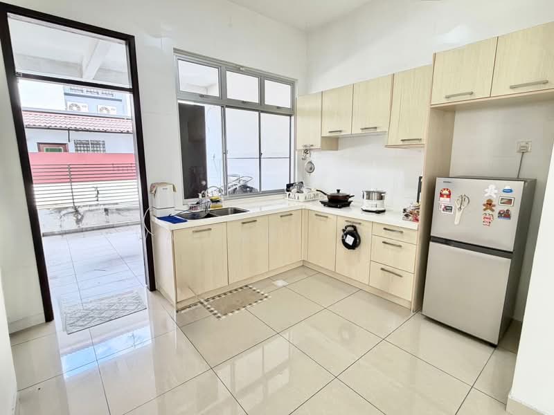 2-storey Terraced House for Sale in Taman Molek (Johor Bahru) - Wallace Ang - PropertyGuru.com.my