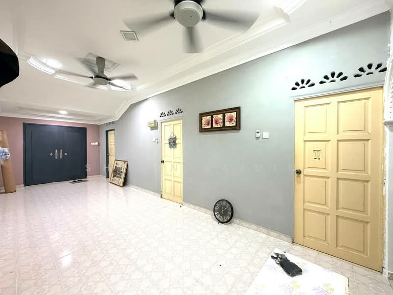 1-storey Terraced House for Sale in Taman Sri Kerayong (Kapar) - Shiqin Saidin - Living Room - PropertyGuru.com.my