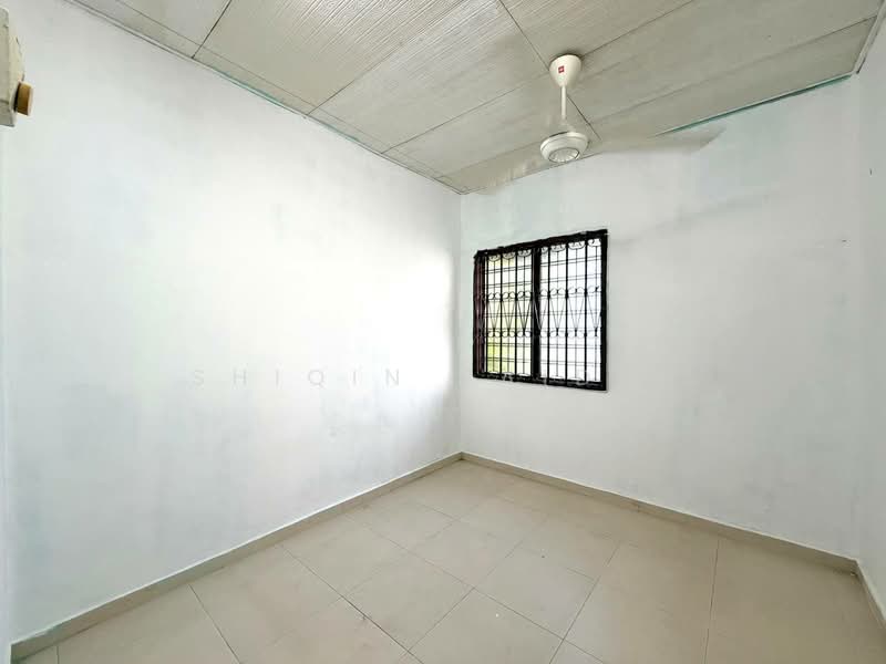 1-storey Terraced House for Sale in Taman Sri Kerayong (Kapar) - Shiqin Saidin - Interior - PropertyGuru.com.my