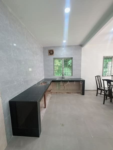 2-storey Terraced House for Sale in Bandar Tasik Puteri (Rawang) - Shiqin Saidin - Kitchen - PropertyGuru.com.my