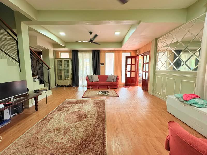Rumah Kluster untuk Dijual di Bandar Puncak Alam (Puncak Alam) - Shiqin Saidin - Living Room - PropertyGuru.com.my