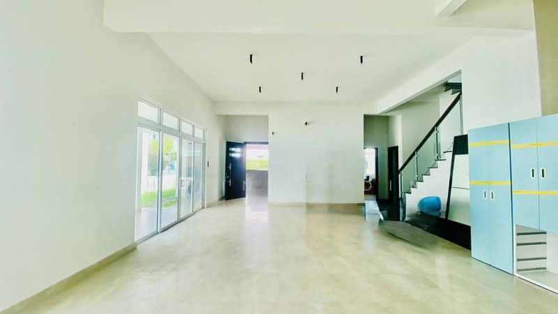 Bungalow for Sale in Ampang (Selangor) - Shiqin Saidin - Living Room - PropertyGuru.com.my