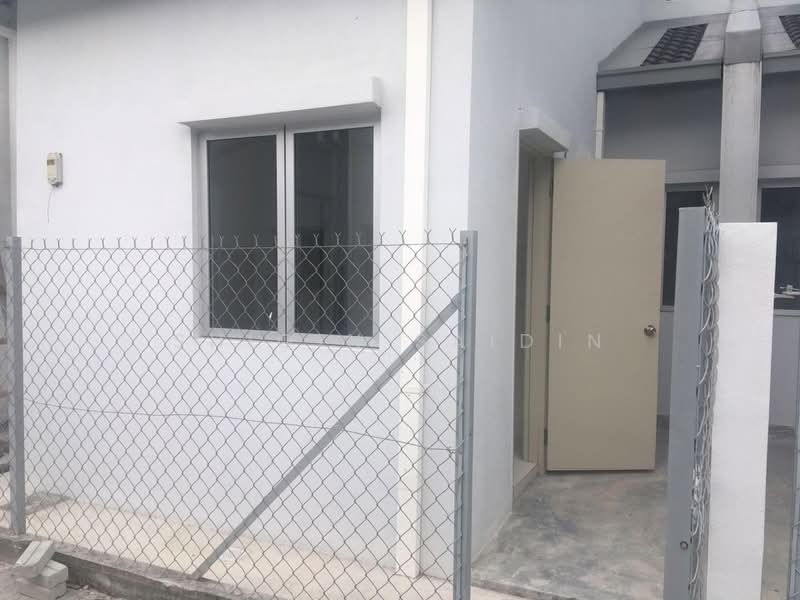 1-storey Terraced House for Sale in Alam Suria (Puncak Alam) - Shiqin Saidin - Exterior - PropertyGuru.com.my
